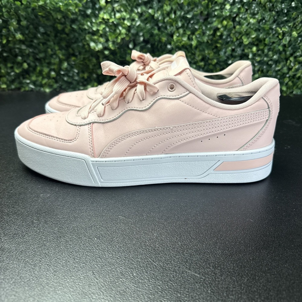 Puma Skye Sneakers Women's Size 10 Peachskin Platform Shoes White/Pink